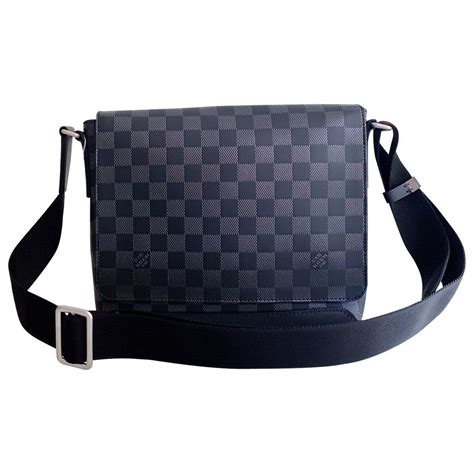 sacoche bandoulière louis vuitton homme|damier signature louis vuitton.